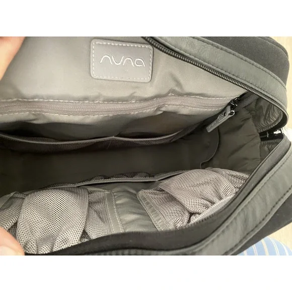 Nuna Verona Baby Diaper Bag Messenger Shoulder Strap Backpack Black Gray EUC - Picture 8 of 14